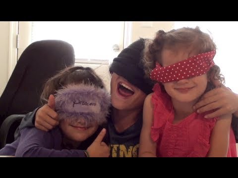 vlogs in spanish Bratayley's Epic Blindfolded Taste Test Challenge (WK 89.4)