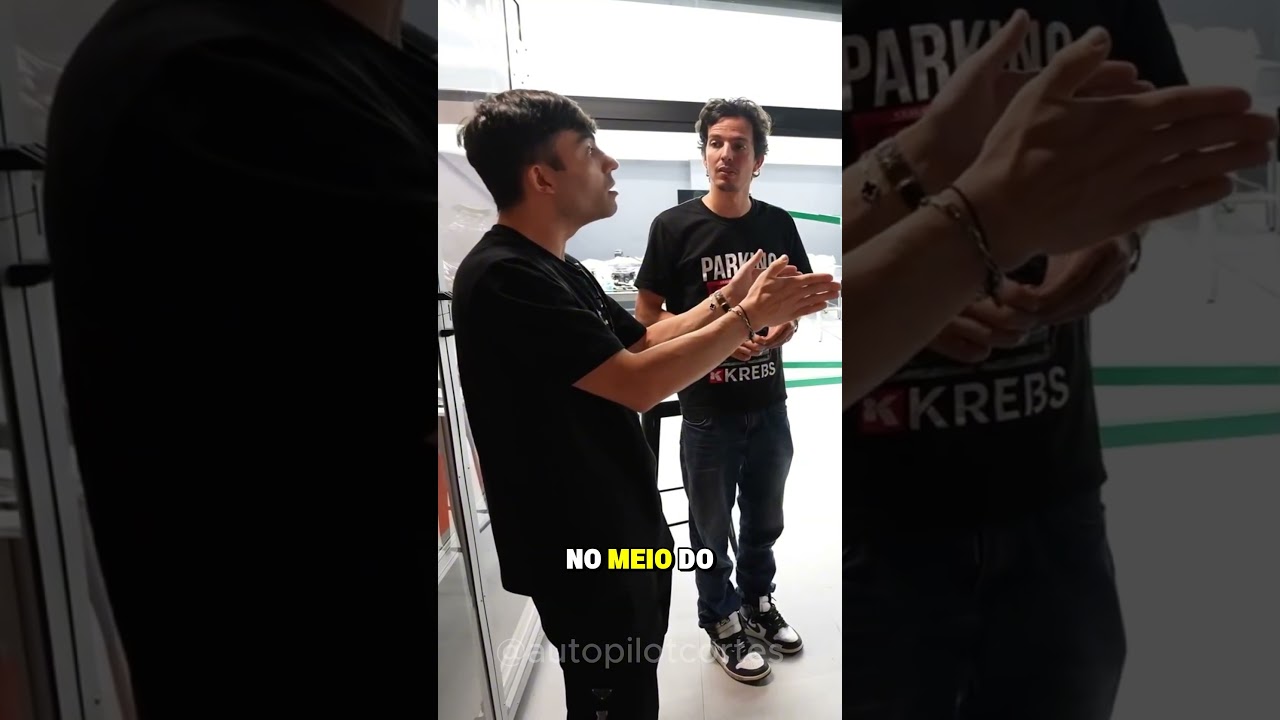ELE ARRUMOU A BUGATTI NA PROPRIA GARAGEM