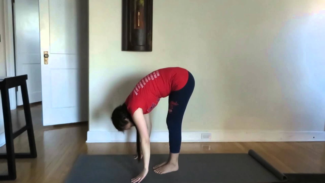 Girl Farts In Yoga Pants