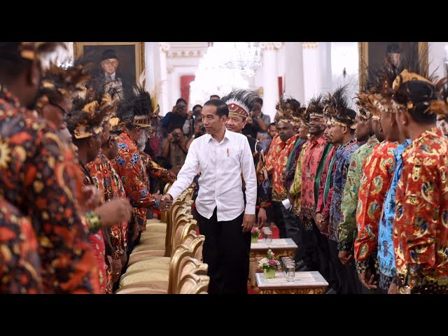 Presiden Jokowi Menerima para Tokoh Papua, Istana Negara, 10 September 2019 class=