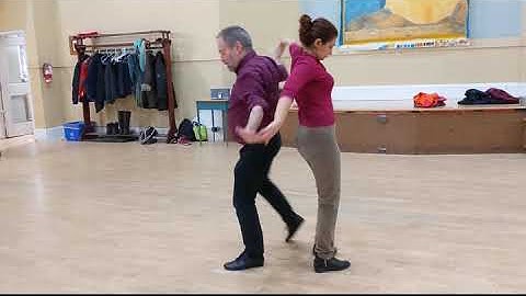 Sneak around Hammerlock w a Wrap