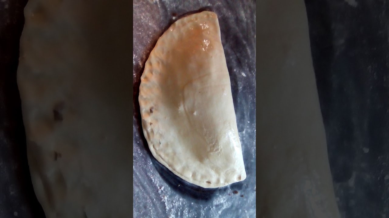 G I G A N T E , paste Con el relleno tradicional, papas con carne practicus kabbalah