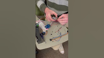 Bidirectional motor demo #arduino #ledlight #arduinoproject