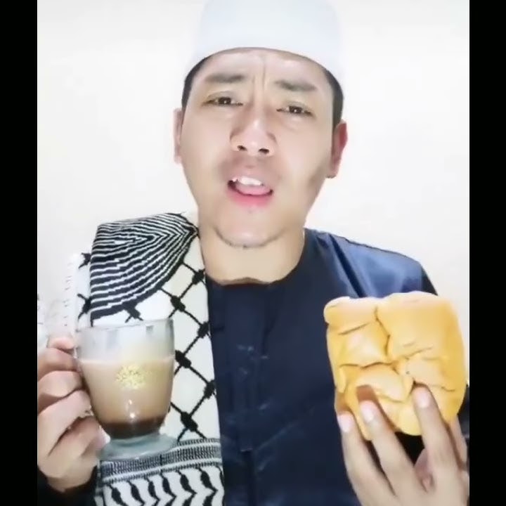 [HUMOR] MINUM KOPI SAMA ROTI WA ROKOK DJISAMSOE MASYA ALLAHU NIKMAT