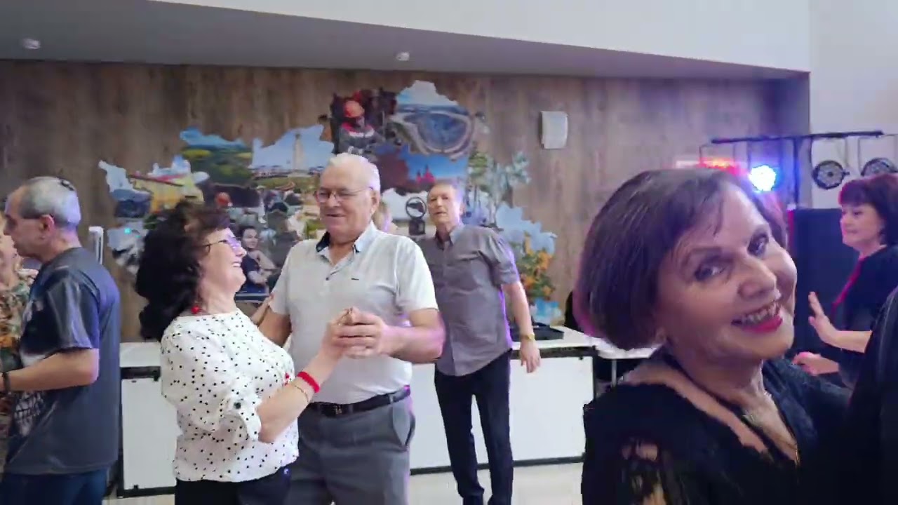 28 февраля. Одиноко... 