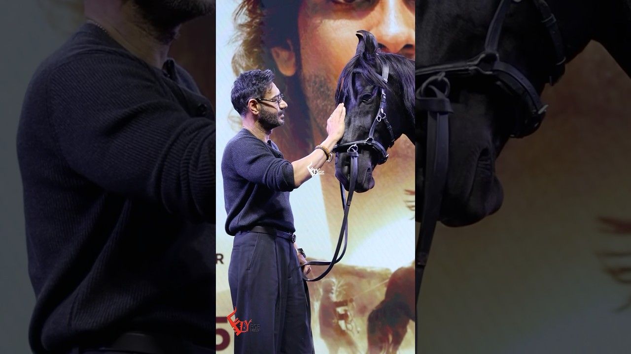 Ajay Devgan patting & showering love to azaad Azaad Movie Trailer 