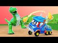 SUPER CIĘŻARÓWKA goni DINOZAURA! | Super Ciężarówka | Car City World App