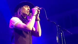 JP Cooper - In The Silence - Live at Paradiso Amsterdam - November 27th chords