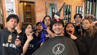 7 BARBERS, 1 CLIENT 