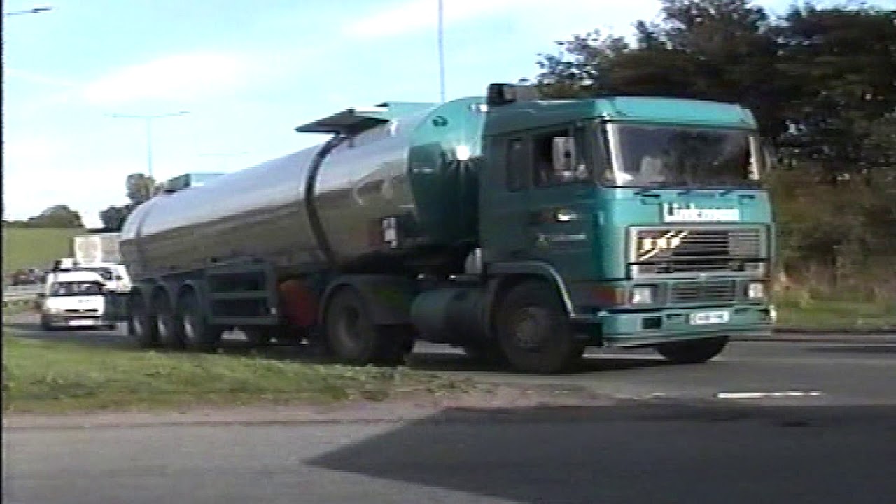 RUNCORN EXPRESSWAY 1995 TRUCKS
