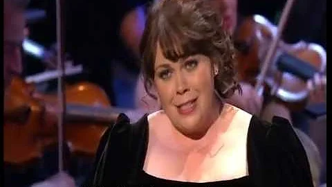 Katherine Broderick - BBC Cardiff Singer Of The Year 2013 (Concert 1)