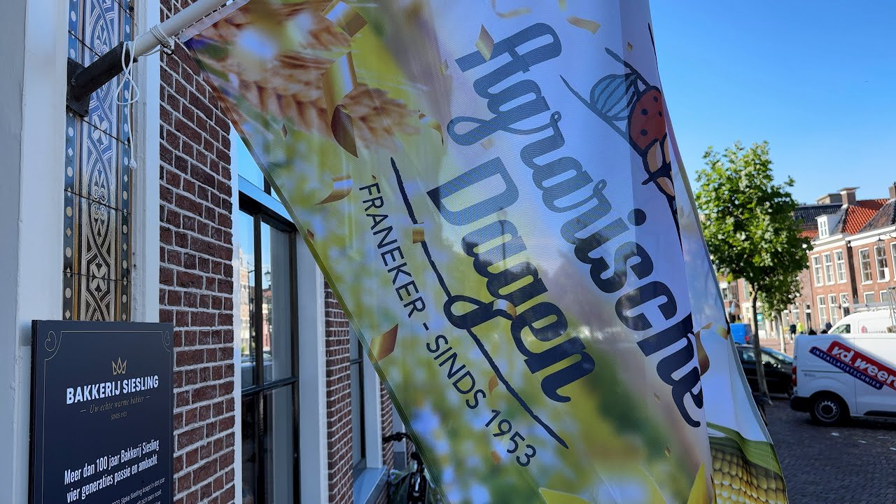 Deze vlag moet in alle straten van Franeker wapperen tijdens de AD