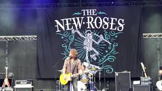 The New Roses - Dancing on a Razor Blade (Live at MOR 18)