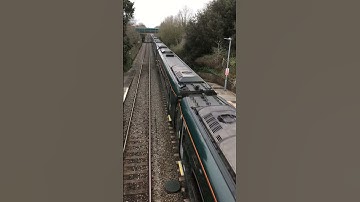 HIGH SPEED PASS! GWR class 800 passing Yatton at speed