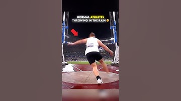 The CRAZIEST Discus Final Ever😳 #discus #track #athletics #slip #fall #worldchampionship