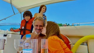 Na Lancha Em Florianópolis Muita Harmonia Entre Nós Parte 09 - Modelo Julinha