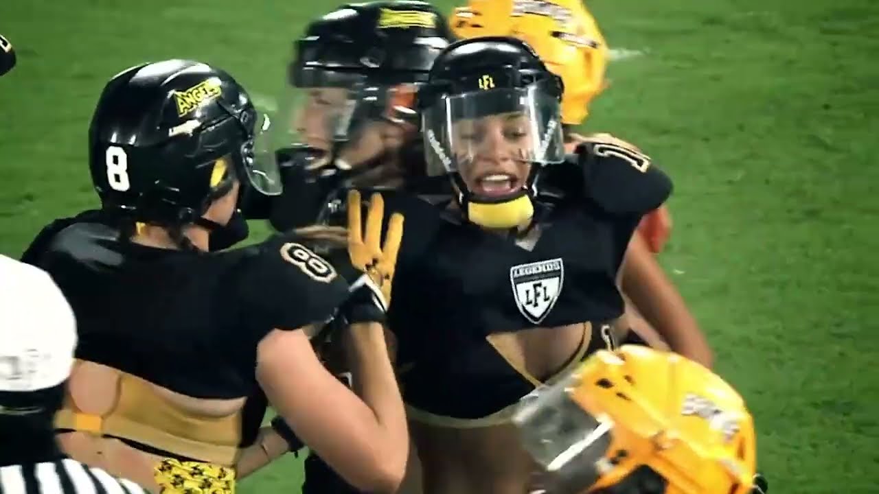 LFL | AUSTRALIA | 2013 | WEEK 5 | WOW CLIP | ADRIAN PURNELL GETS HEATED!