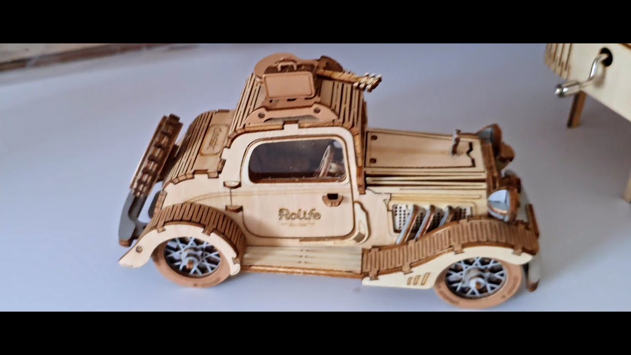 Puzzle 3D bois DIY maquette voiture