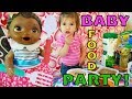 BABY ALIVE has a BABY FOOD PARTY! The Lilly and Mommy Show! The TOYTASTIC Sisters. FUNNY SKIT