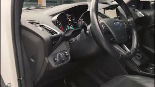 GLU032 FORD ESCAPE