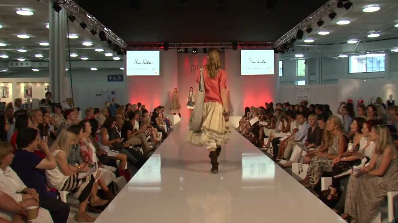 Ewa I Walla Catwalk - Pure London August 2012