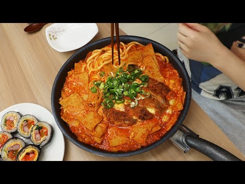 Cheese pork cutlet kimchi <strong>udon</strong> mukbang