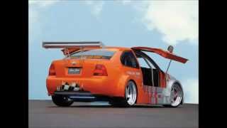 Arabada Di̇nlencek Basli Müzi̇k