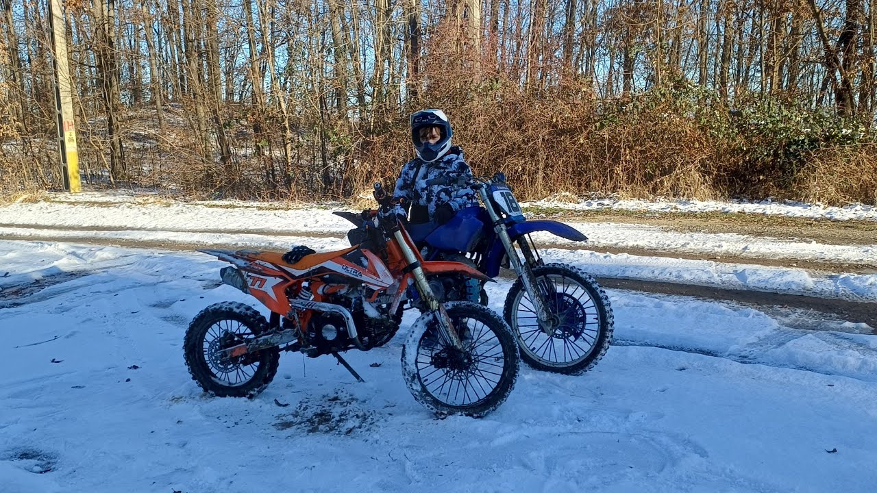 🔥 Plimbare cu CROSS-ul 125cc ULTRA & YAMAHA YZ85 | CĂZĂTURĂ PE GHEAȚĂ ❄️😱| EnduroVlog#6