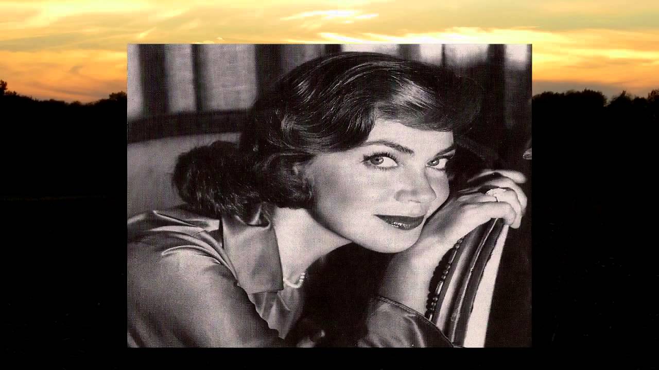 Kitty Kallen ~ I'll Walk Alone