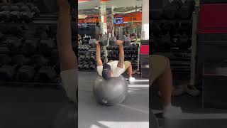 Keep those new year resolutions up 💪🏽 #dj #newmusic