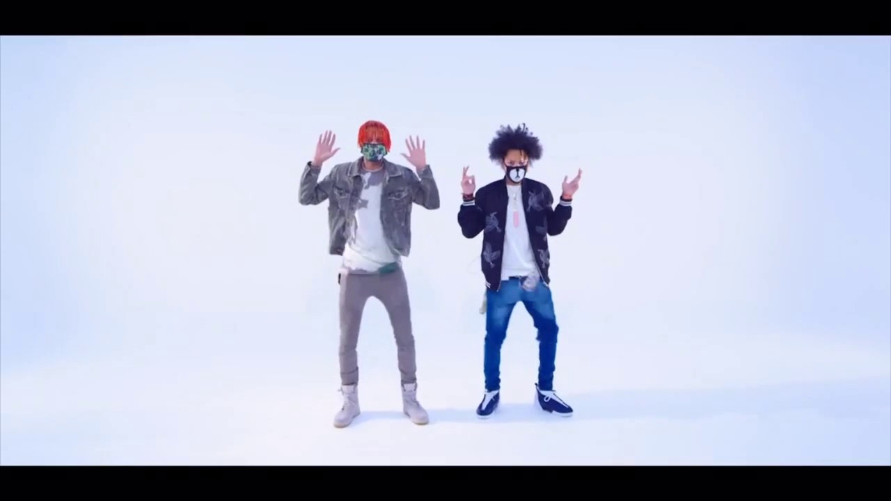 ayo and teo rollie