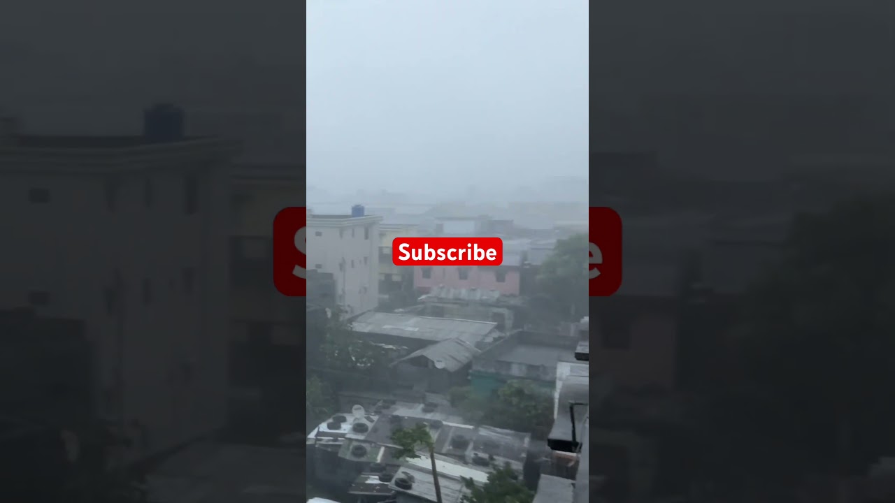 Cyclone Gezani hit hard #madagascar #toamasina #foryou #tamatave #cyclone #raining #trending #shorts