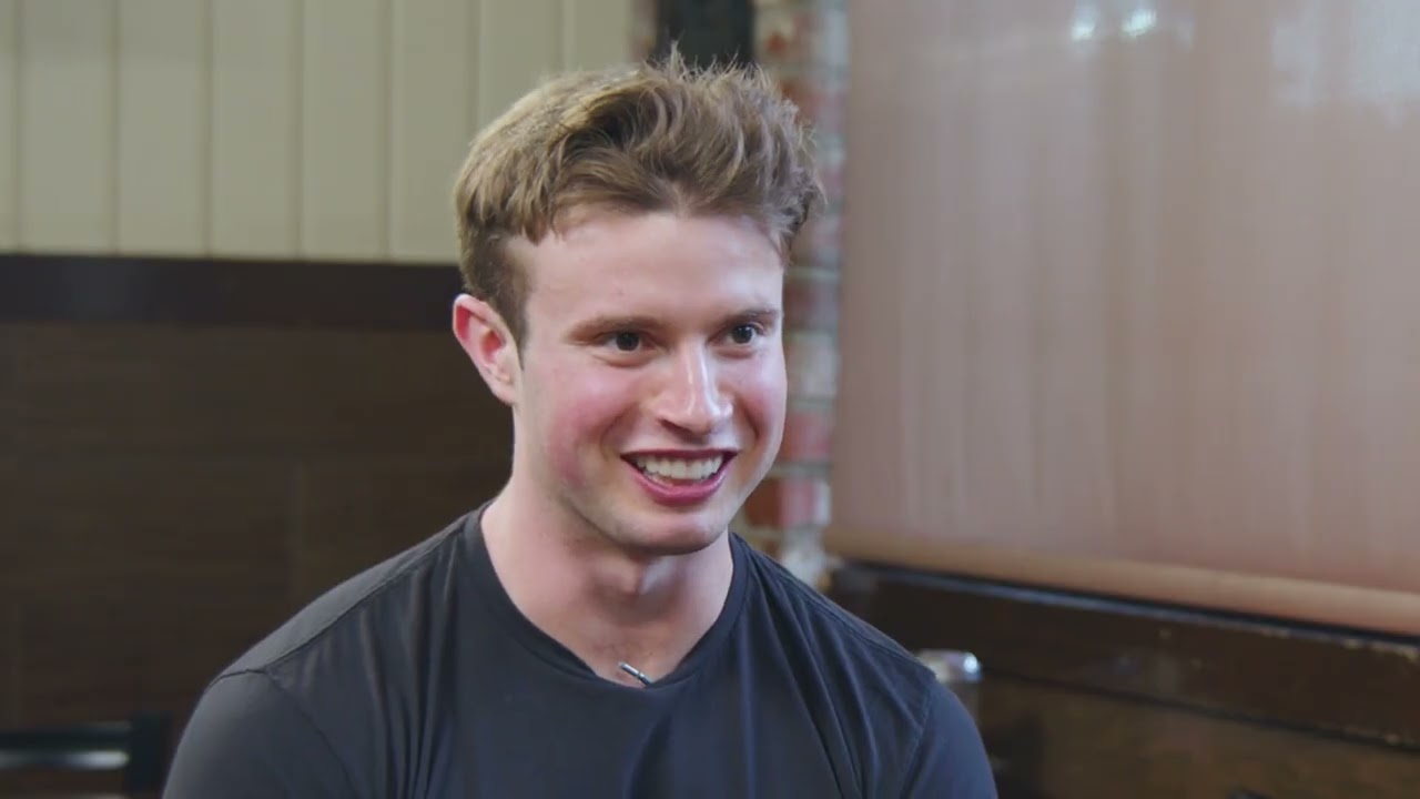 He Increased His Restaurant's Sales By 200% In 6 Months    Here's How