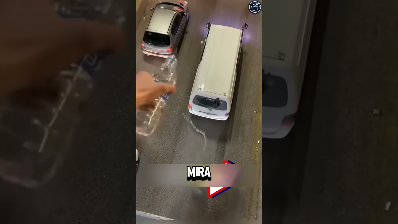 CONDUCTOR furioso😬