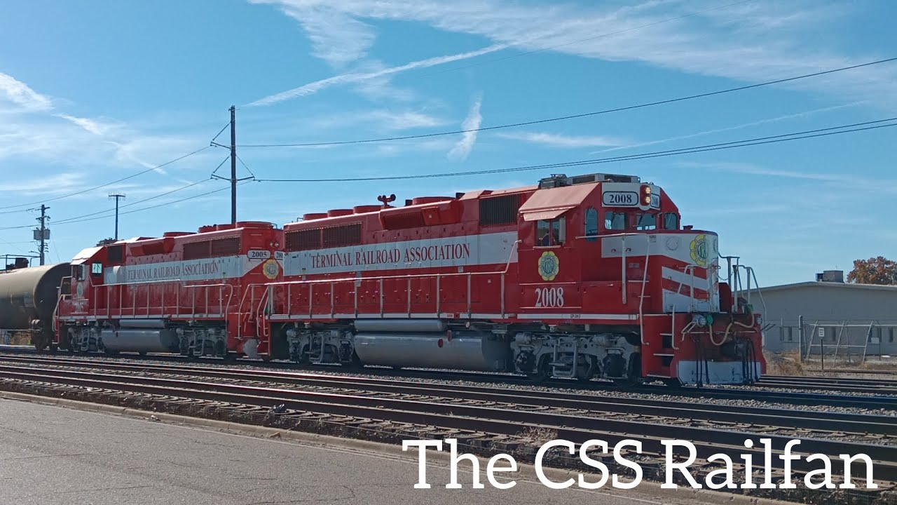 Trains in and around St. Louis, Missouri 