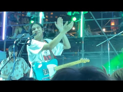 Phum Viphurit - Hello Anxiety - Hoodinifest 29.11.23