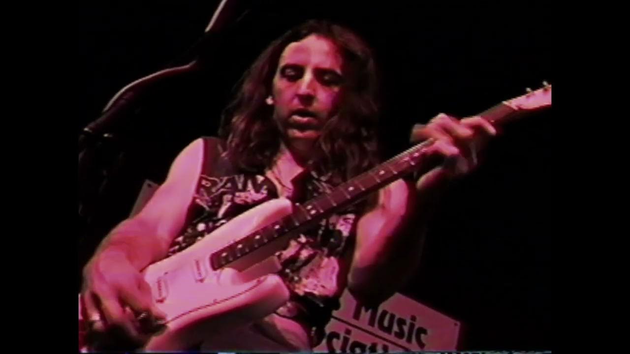 JIM SUHLER & MONKEY BEAT 1997 short BLUE CAT BLUES - Dallas, TX JIM SUHLER & MONKEY BEAT 1997 short BLUE CAT BLUES - Dallas, TX