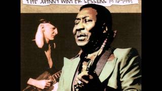 Miniatura de vídeo de "I'm Ready - Muddy  Waters - (HQ) - The Johnny  Winter Sessions  1976-1981 (Lyrics)"