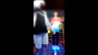 「Butterfly」ダンスラinアメリカ (二人でプレイ)