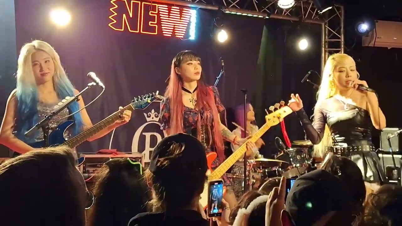 ROLLING QUARTZ : Extraits du concert au New Morning à Paris le 24 Janvier 2025