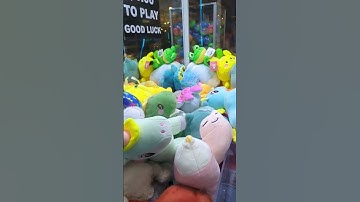 Rigged Claw Machine. It wasted around 10-15 bucks #relatable #shortvideos #shorts #relatablecontent