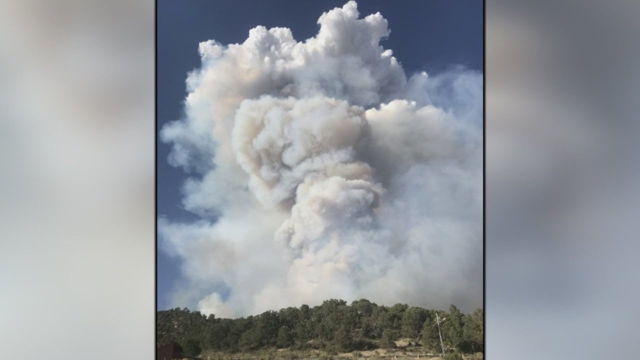 Evacuations ordered near Mescalero; fire estimated at 2,500 acres YouTube