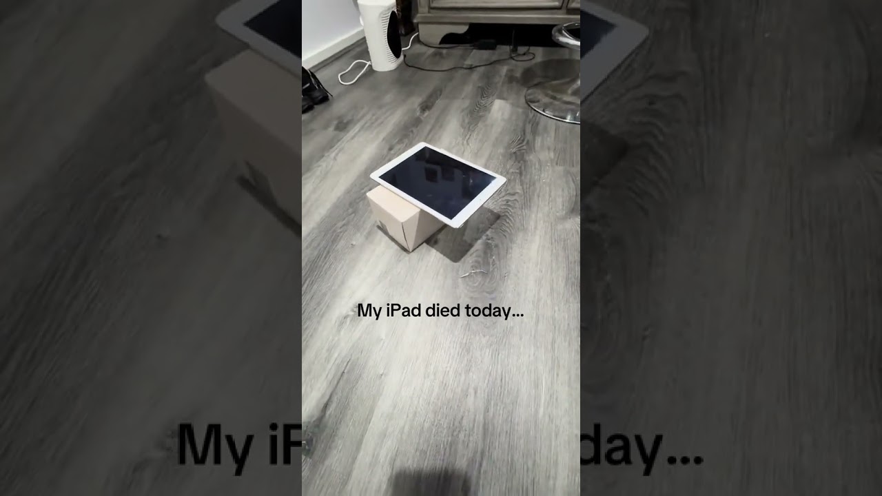 MY IPAD DIED AND WONT TURN ON SO i bought a new one🥰