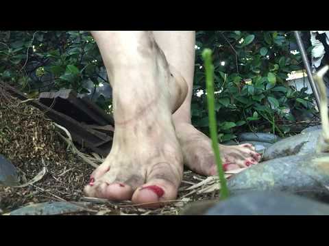 Rosita's dirty feet dancing in the Mud