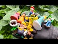 Super Mario Bros: Princess Peach|Yoshi|Luigi|Donkey Kong|Koopa Troopa|Goomba mario|Toat|Juegode