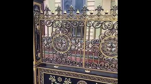 Cổng nhôm đúc hoa lá tây | Công ty TNHH nhôm đúc Nam Phong thi công