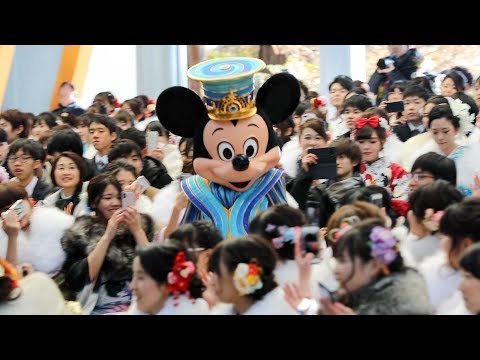 東京ディズニーランドで成人式＝平成30年度浦安市成人式