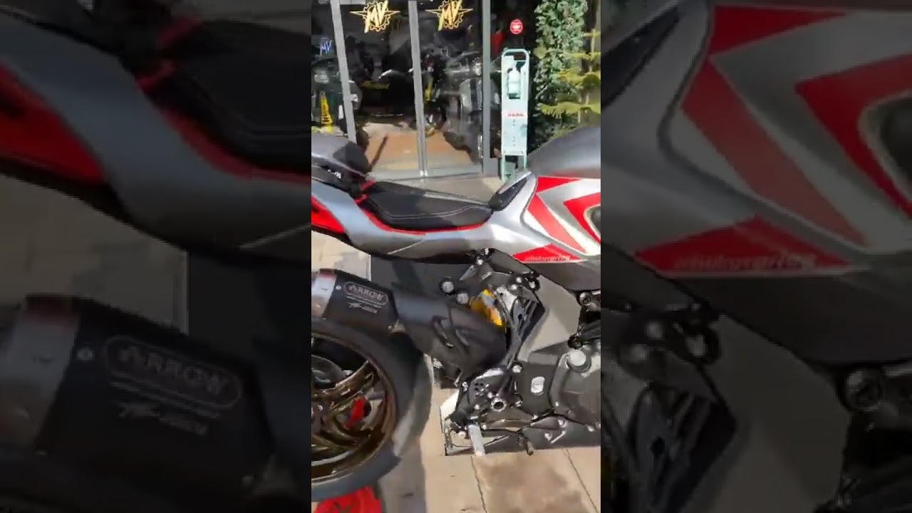 MV Agusta Brutale 1000RR exhaust sound 😎... 
