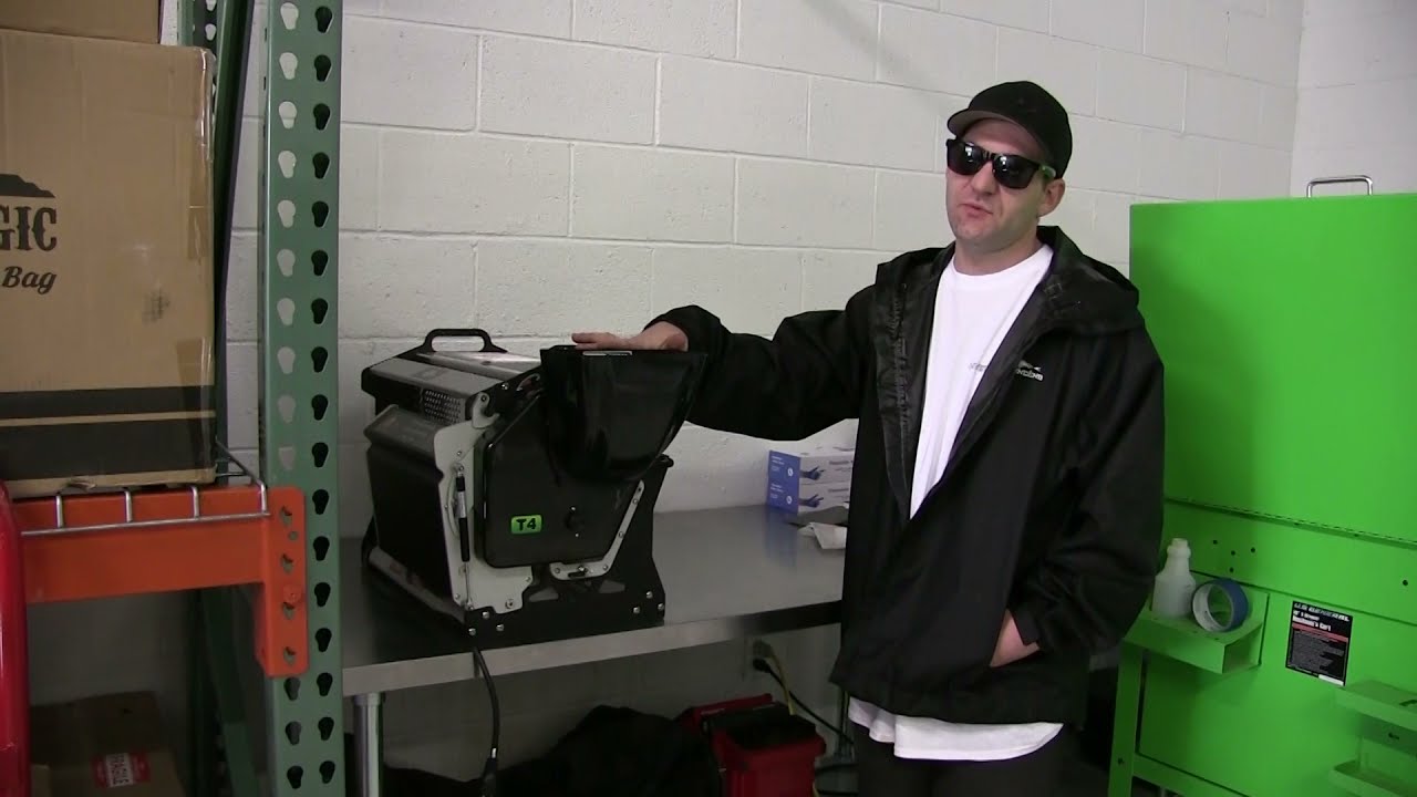 Twister T4 - How to Disassemble your Twister T4 Trimmer