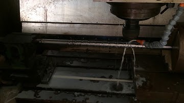 Cutting self reversing screw on Moriseiki